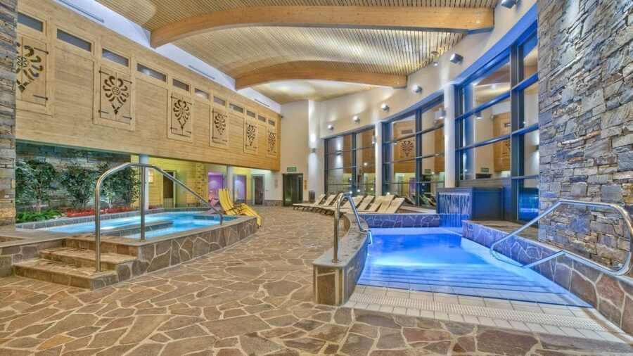 From Kraków; to Białka Thermal Baths private tour - Who will enjoy this day most?