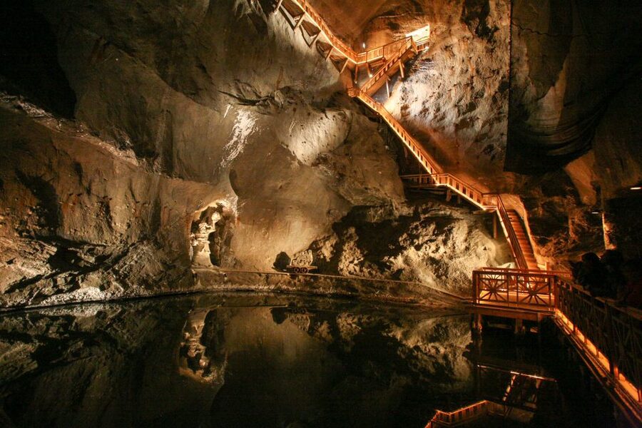 From Krakow: Wieliczka Salt Mine Guided Tour - Should you book the Wieliczka Salt Mine tour?