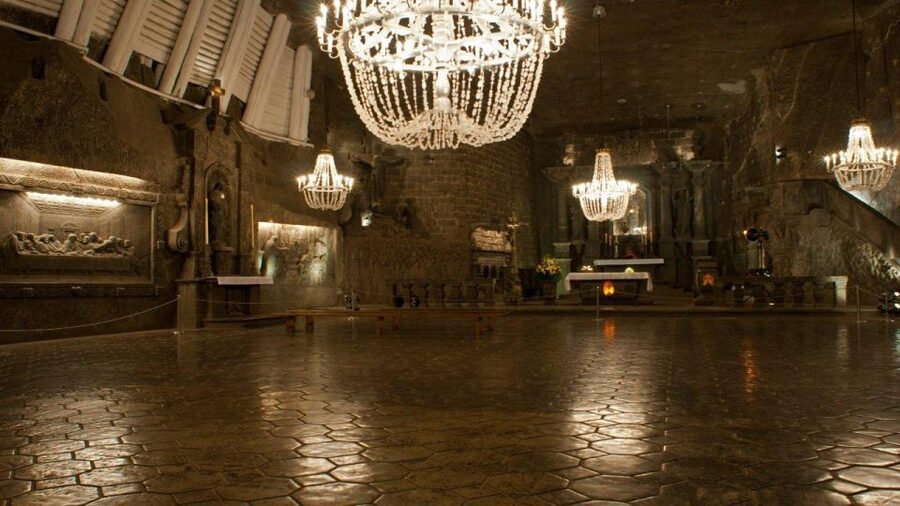 From Krakow: Wieliczka Salt Mine Guided Tour & Transfer - Why Wieliczka Salt Mine is worth your time