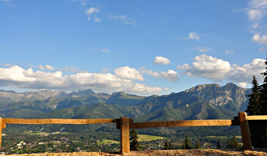 From Krakow: Zakopane Day Tour with Tasting & Funicular Ride - Timing, traffic, and the long return to Krakow