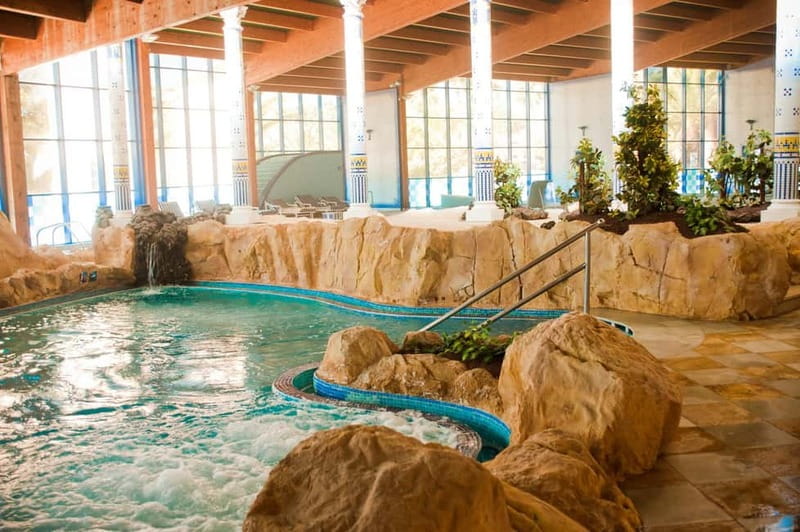 From Krakow: Zakopane + Thermal Baths - Three hours at Chocholow Thermal Baths