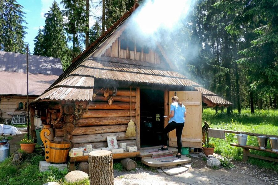 From Krakow: Zakopane Tour with Gubalowka Funicular & Museum - Why Zakopane makes a worthwhile day from Krakow