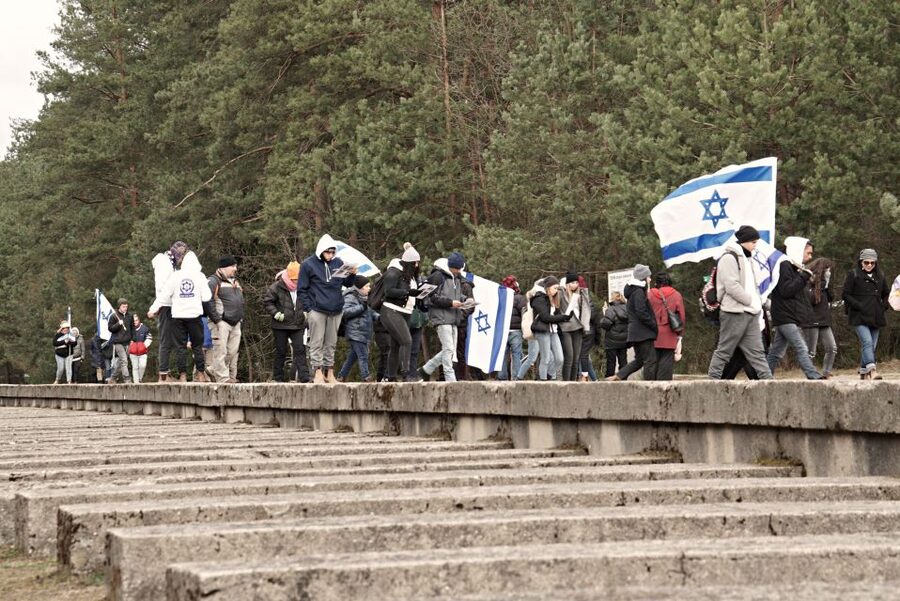 From Warsaw: Treblinka Camp 6-Hour Private Tour - Booking, cancellation, and access details
