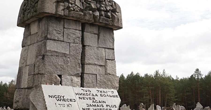 From Warsaw: Treblinka Camp 6-Hour Private Tour - The museum model, found objects, and survivor testimony