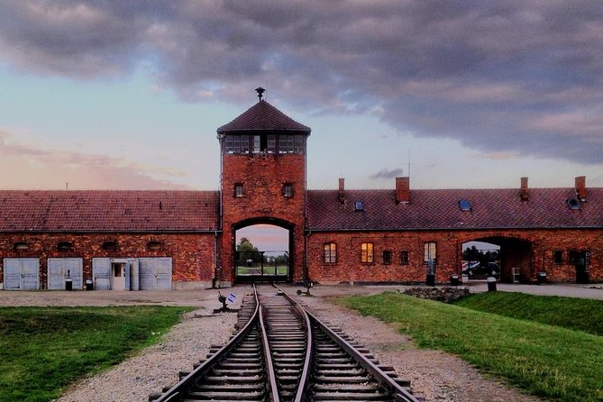 Full-Day Tour of Auschwitz and Wieliczka Salt Mine from Krakow - What the $82.27 price really covers