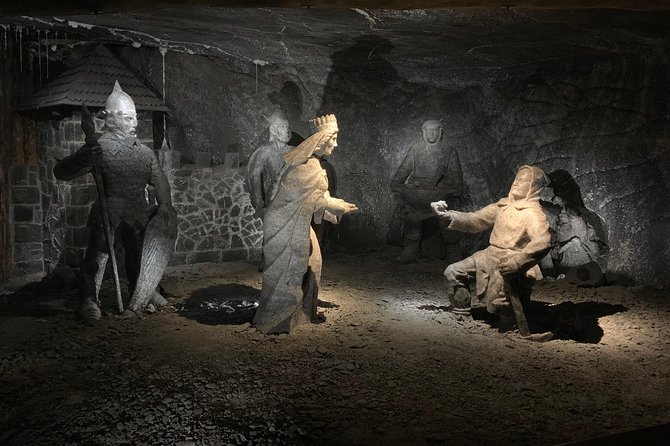Full day tour to Auschwitz-Birkenau and Salt Mine with a local guide from Krakow - Who will get the most from this day