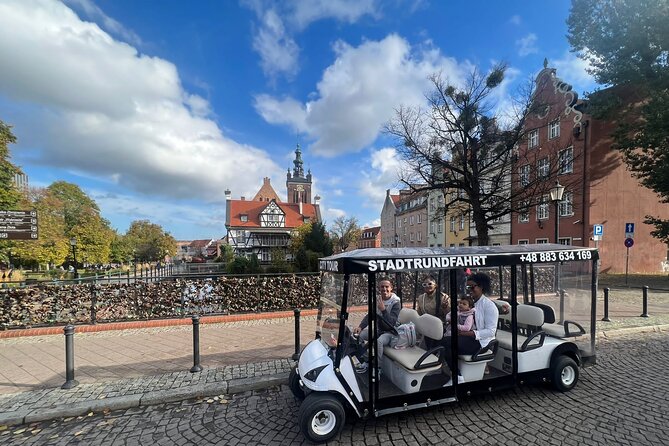 Gdansk: 2H City Sightseeing Tour LIVE GUIDED by Buggy/Golf cart - From the Armoury to Gdansk’s railway quarter