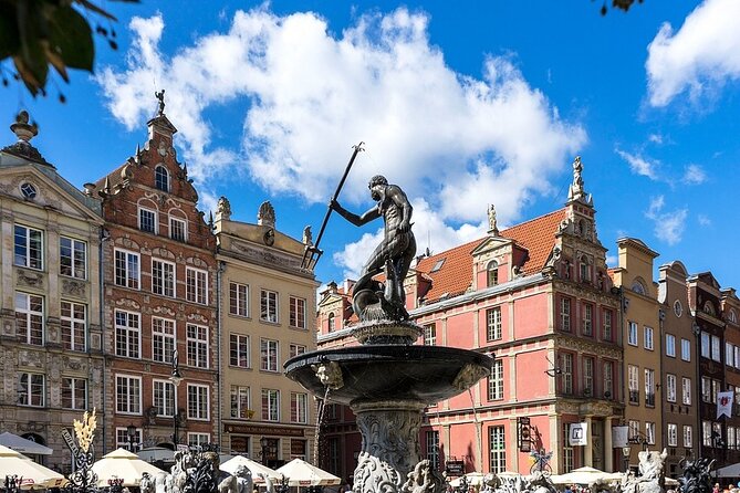 Gdansk and Malbork Castle Small Group Tour from Warsaw with Lunch - Gdansk offers the fuller historical walk