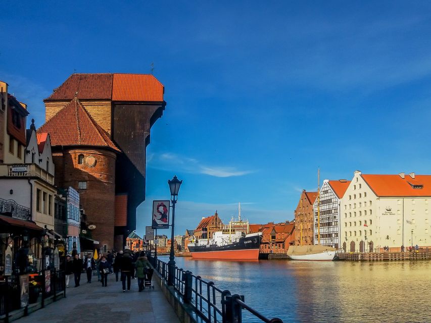 Gdansk: City Highlights Guided Private Bike Tour - Price, pace, and practical value