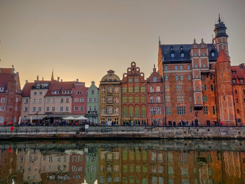 Gdańsk City Sights & History Guided Walking Tour in English - Key points to know before booking