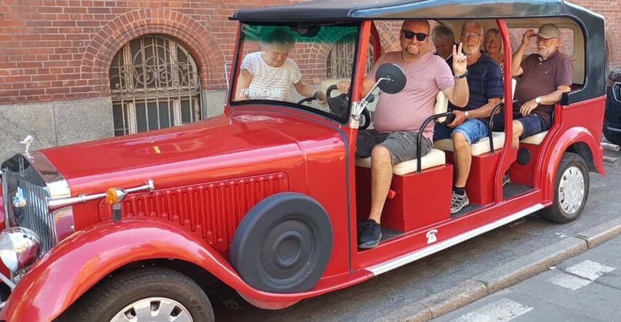 Gdańsk: City Tour by Electric Golf Cart - Solidarity Square and the shipyard story