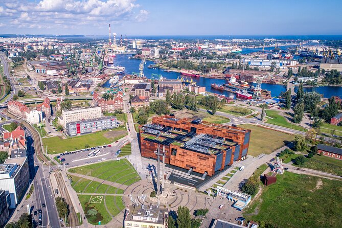 Gdansk European Solidarity Centre Guided Tour - What makes this more than a museum ticket