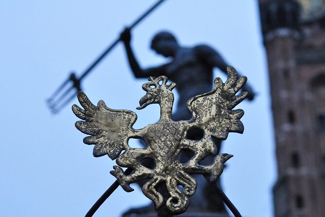 Gdansk Food and Sightseeing Tour with Bart - Who should book this tour?