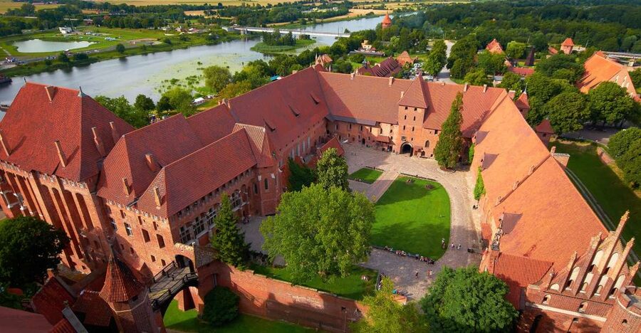 Gdansk: Malbork Castle Regular Tour - Why Malbork deserves half a day from Gdansk
