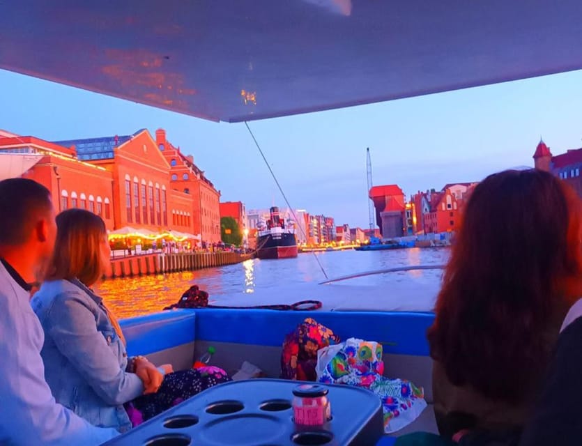 Gdańsk: Motława River Eco Cruise at Sunset with Prosecco - How the price compares with the experience