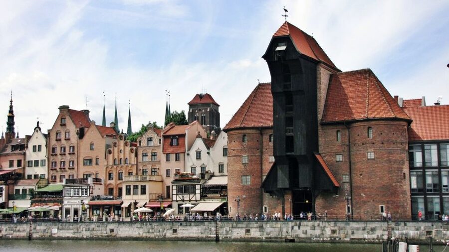 Gdansk Old Town Half-Day Private Walking Tour - Starting at the Golden Gate and following Dluga Street