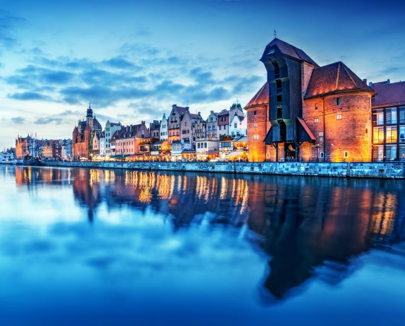 Gdańsk: Old Town Private Walking Tour with Legends and Facts - Dluga Street and the Long Market