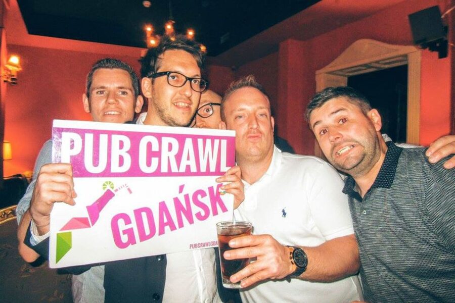 Gdansk: Pub Crawl with Complimentary Drinks - The first bar: your included drink and the social warm-up