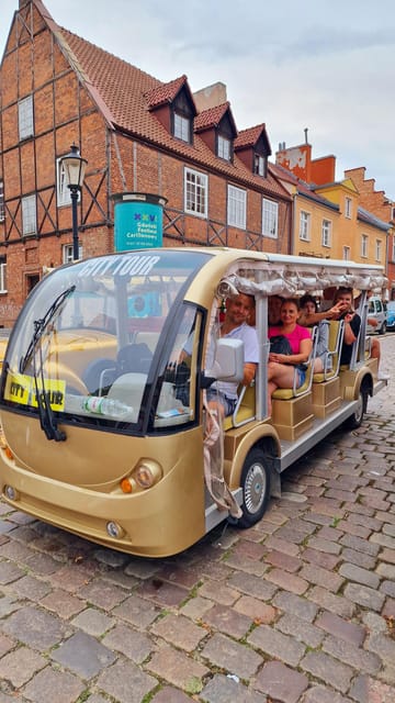 Gdansk: Shared or Private City Tour Sightseeing By Golf Cart - The waterfront and the Great Crane