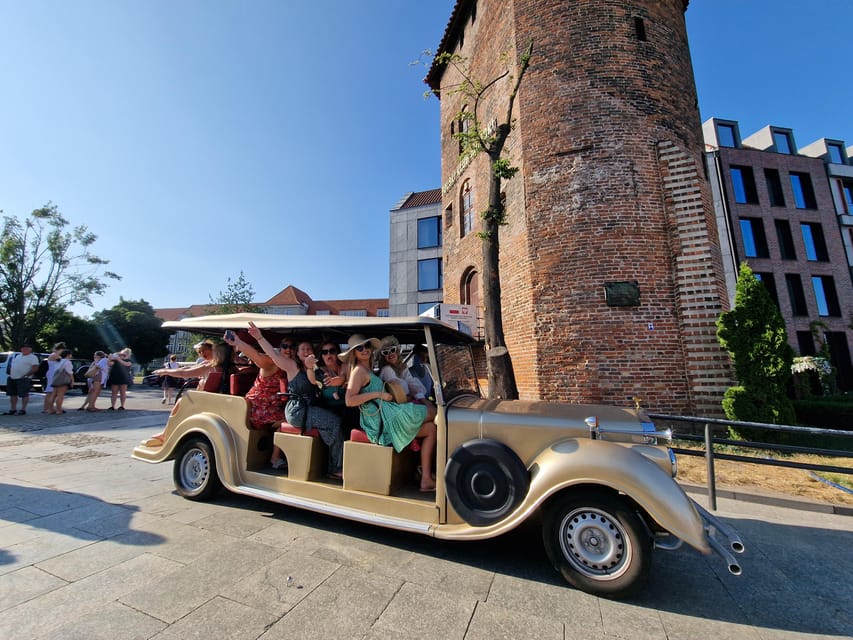 Gdansk: Shared or Private City Tour Sightseeing By Golf Cart - Churches, railway station, and the final stops