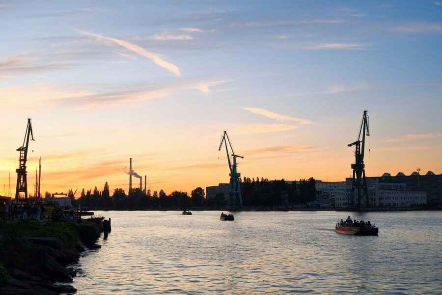 Gdansk, Sopot & Gdynia Road Trip with a Local Guide - Why the Tricity works well by private minivan
