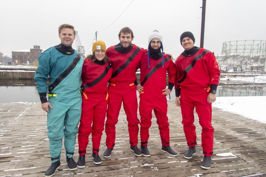 Gdansk: Winter Kayaking Tour - Meeting the Guide by the Red Shipping Containers