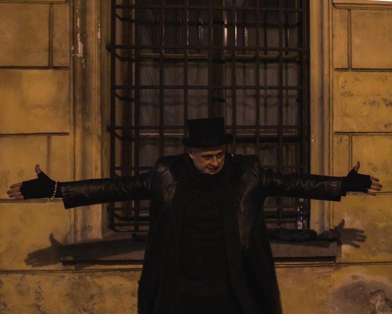 Ghosts & Crimes: Macabre Kraków Walking Tour in English - Kraków after dark, with the pretty surface stripped away