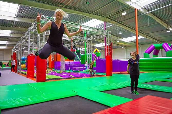 GOjump MEGAPARK Kraków-Sikorki - 1 hour Trampoline Park ticket - Arriving before the session starts