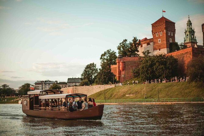 Gondola cruise The Vistula River Krakow private tour up to 12 person - Wawel Castle from the water