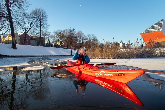 Guided Winter Kayak Tour in Gdańsk & Hot Chocolate Treat - Why winter is a good time to kayak in Gdańsk
