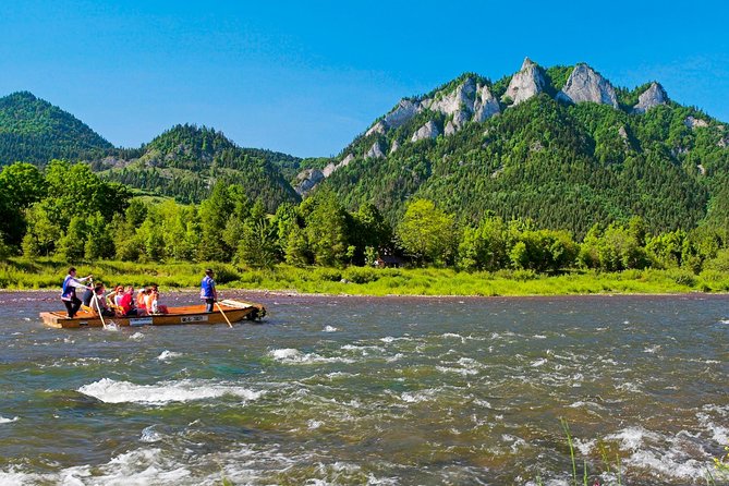 Half-Day Dunajec River Rafting tour from Krakow - Leaving Krakow at 8:00 am