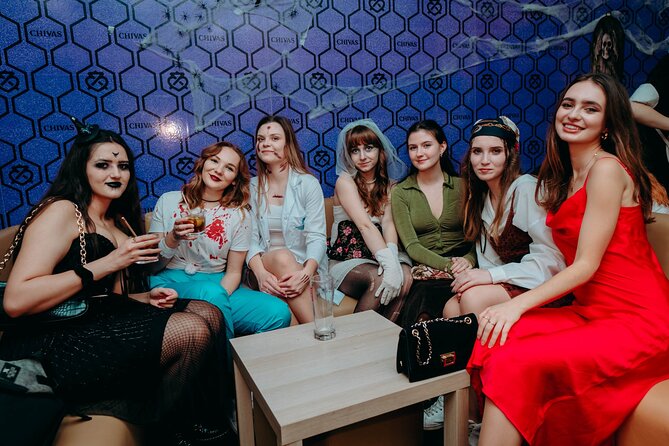 Halloween Pub Crawl - Krawl Through Krakow - Guides can make or break a large Halloween night