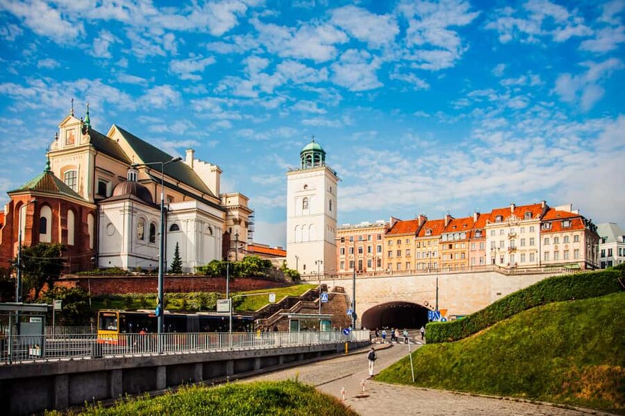 Highlights of Warsaw Private Bike Tour with Licensed Guide - Four Hours for Łazienki Palace