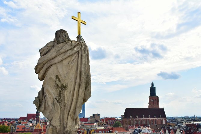 Highlights of Wroclaw Private Tour with one Entrance - A short pause at Hala Targowa
