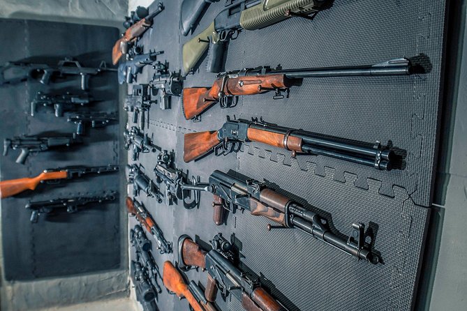 Indoor Shooting Range in Warszawa Package 2 - Six guns, 90 rounds, and a fast-moving session