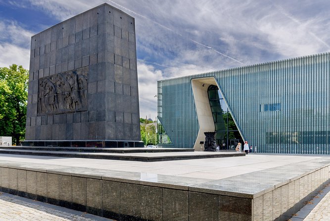 Jewish Legacy in Warsaw. Private Tour with the best local specialist. - Polin Museum: a short look at a major institution