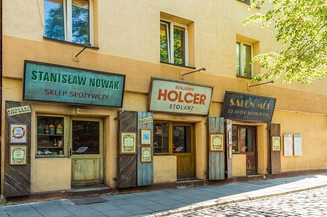Jewish Quarter Kazimierz Guided Walking Tour in Krakow - Old Synagogue and the foundations of Jewish heritage