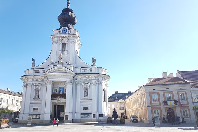 John Paul II Family House Museum & Wadowice Tour from Krakow - John Paul II Square and the kremowki break
