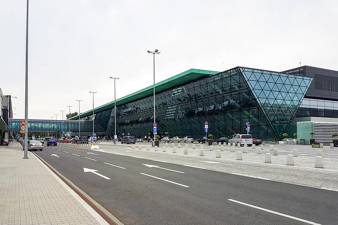 Katowice Airport Krakow Private Transfer, Private Driver Service - Why this transfer matters between Katowice and Krakow
