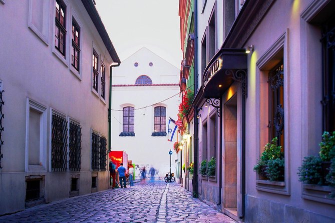 Kazimierz, Jewish Ghetto, Schindler's List story - Golf Cart Tour - What $26.41 gets you