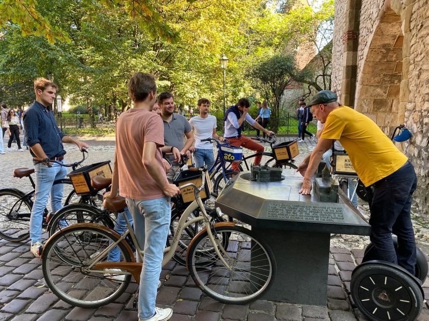 Krakow: 2h Kazimierz (Jewish Quarter) Bike Tour - Seeing Krakow through Schindler’s List