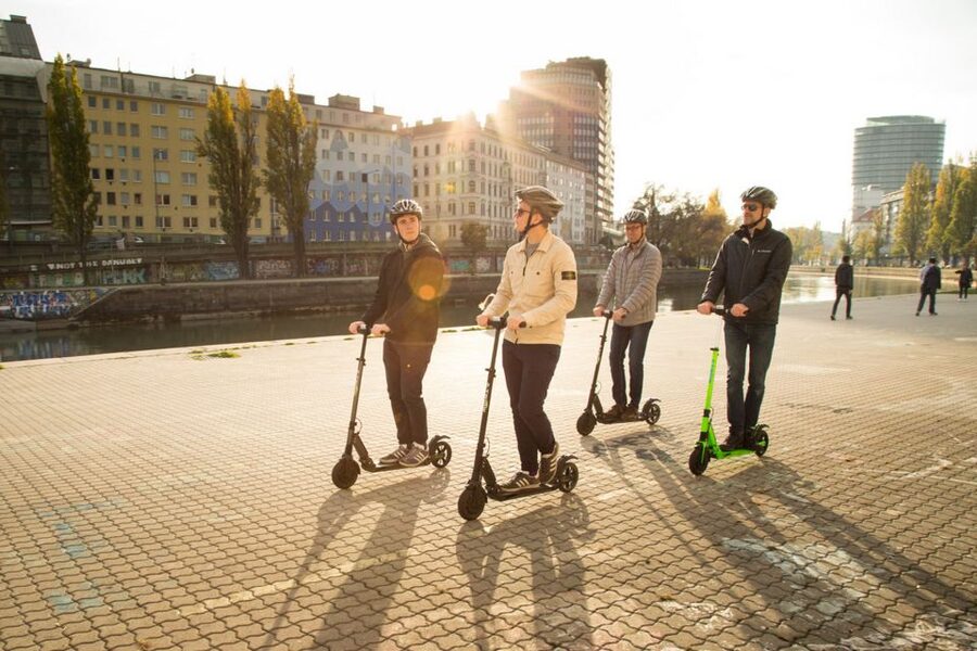 Krakow: 2h Old Town Scooter Tour - Why a scooter works well in Krakow