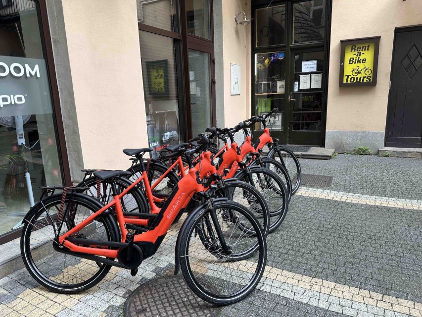 Krakow: 3-Hour Small Group Tour on E-Bike - Crossing toward the former Jewish ghetto