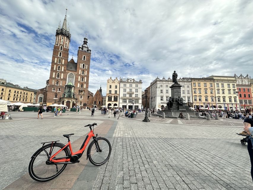 Krakow: 3-Hour Small Group Tour on E-Bike - Schindler’s Factory and what you will not see inside