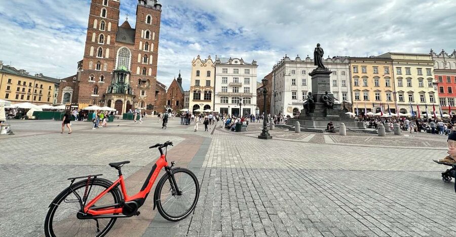 Krakow: 3-Hour Small Group Tour on E-Bike - Traffic, comfort, and who should book
