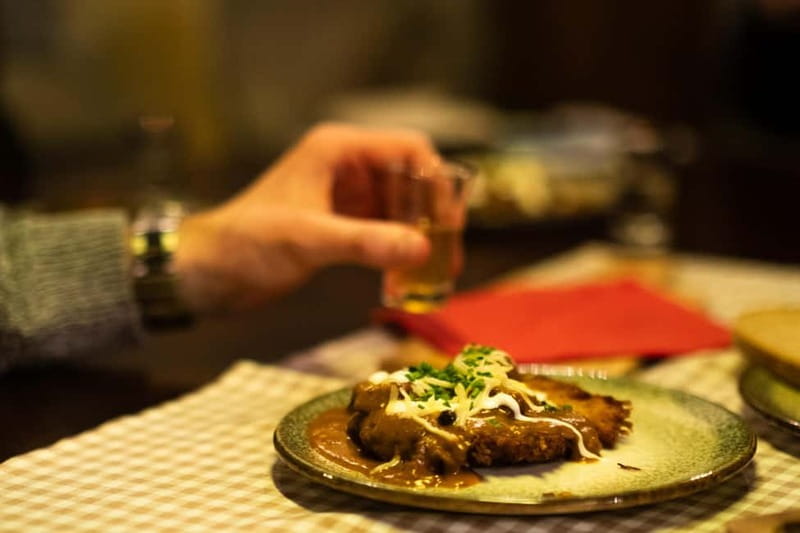 Krakow: 6-Course Full Polish Food Tour with Vodka Tasting - Zurek, pierogi, and the first vodka pours