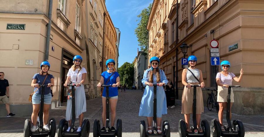 Krakow: 60 min, 120 min Segway Rental with photosession - The Market Square and the start of your route