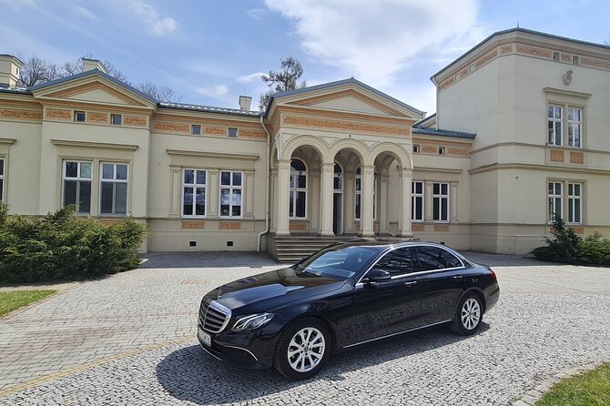 Krakow Airport Exclusive Transfers VIP Service - Landing at Krakow Airport without the usual taxi hunt