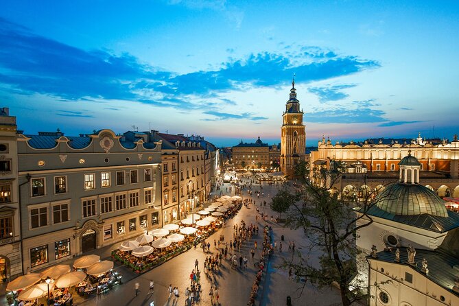 Krakow Airport Private Transfer from City Center to Airport - Chris adds a local voice to the ride