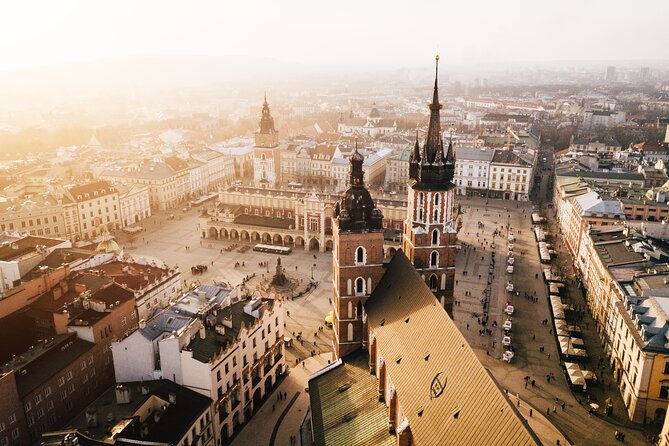 Krakow and Auschwitz Small-Group Tour from Warsaw with Lunch - Lunch between two very different stops